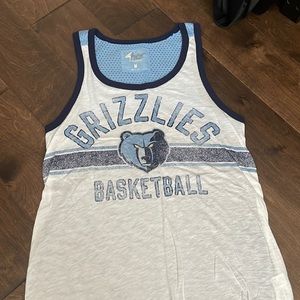 Like new Memphis Grizzlies tank